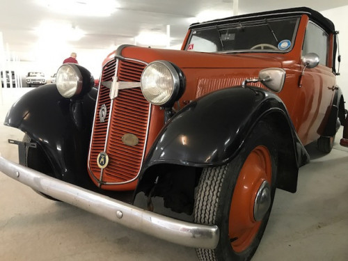 Adler Trumpf cabriolet, årgang 1936, pris: 149.900,-kr.